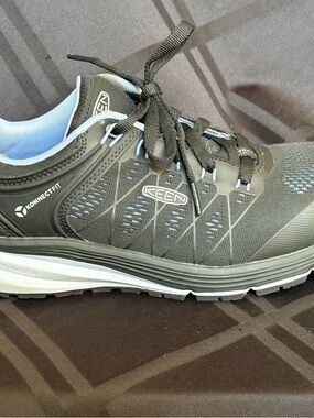 KEEN Women's Vista Energy Slip On Carbon Toe Work Safety Shoes Black Sz:9M